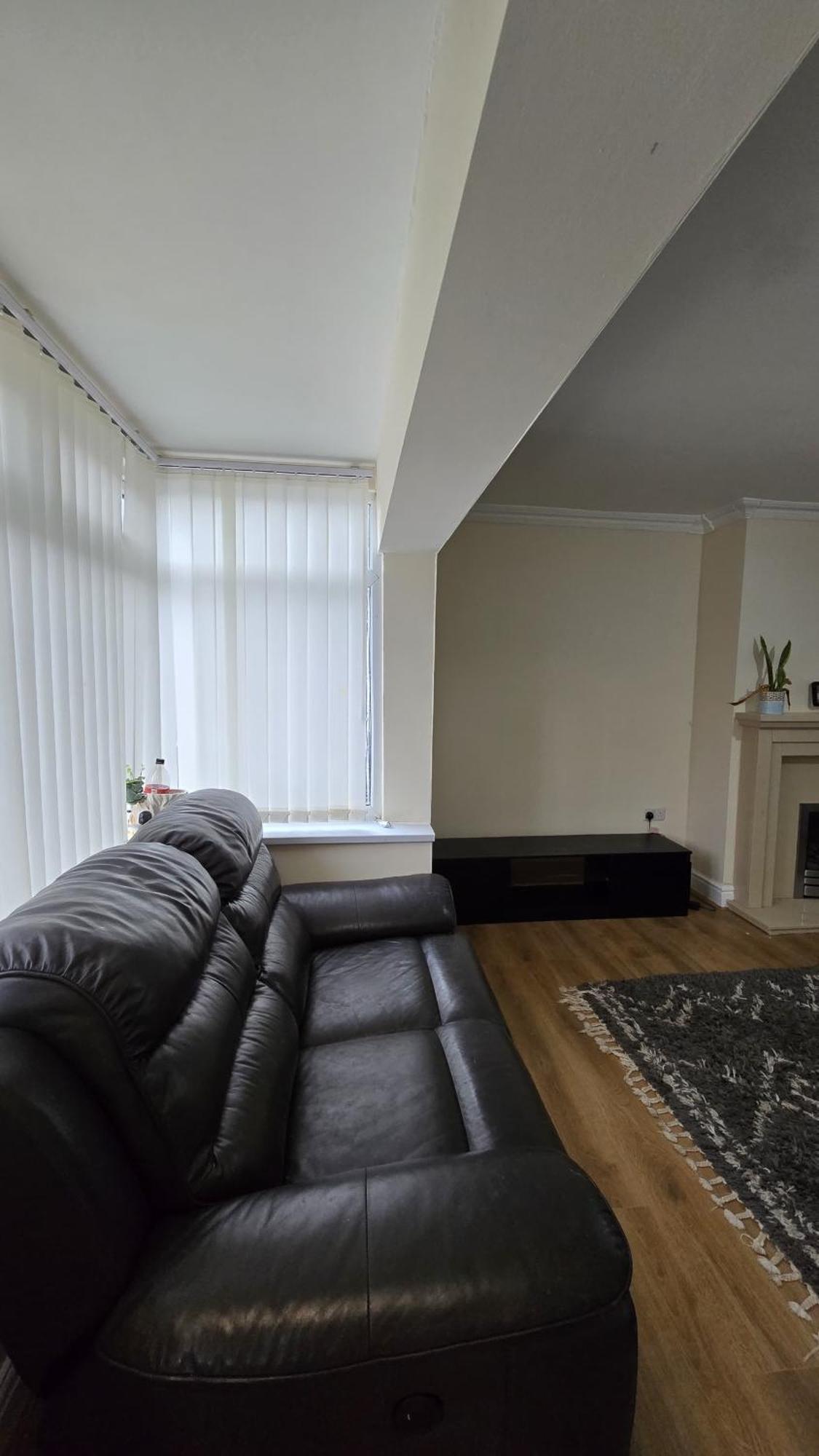 Entire Three Bedroom House In Birmingham Exteriör bild