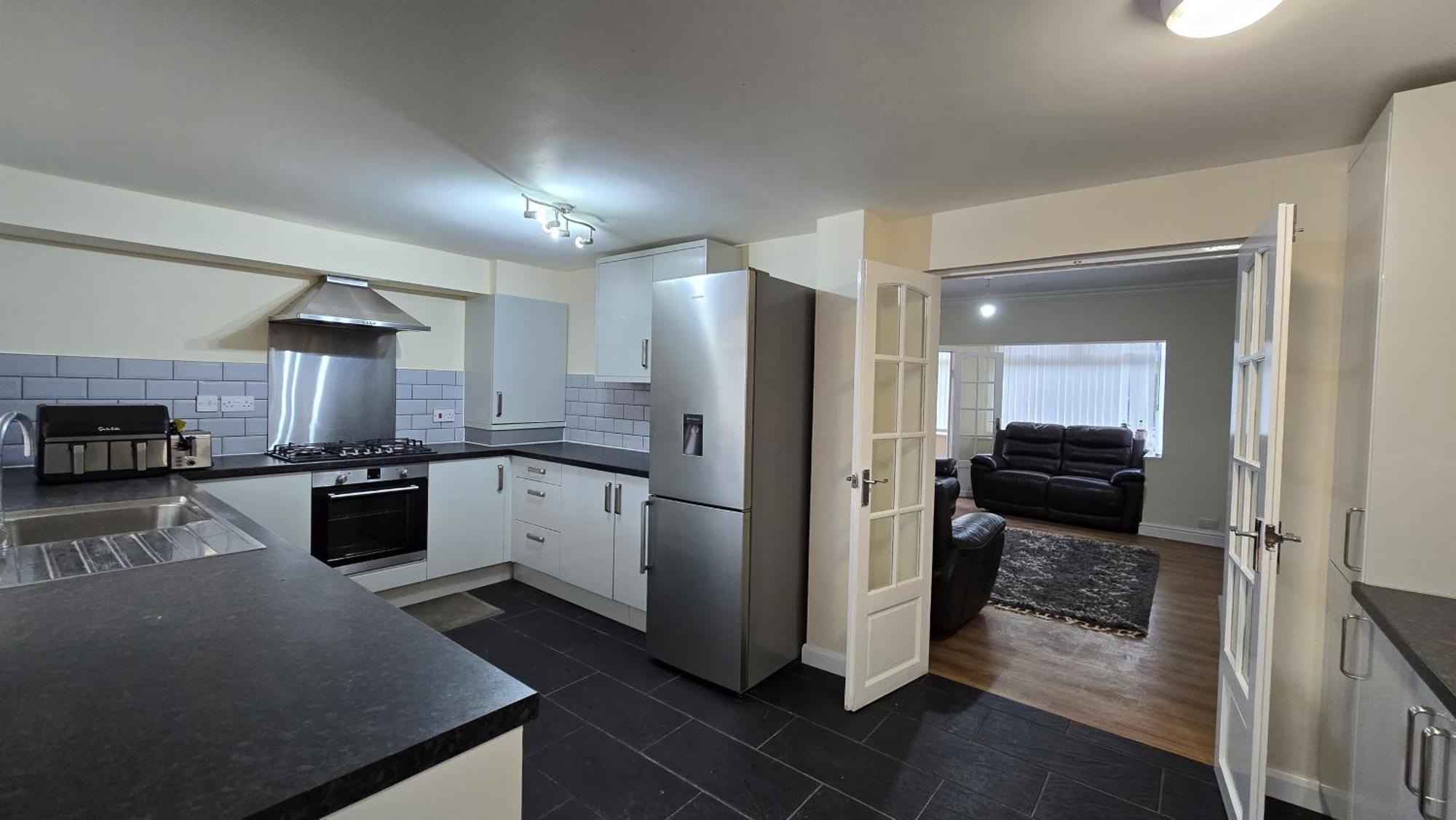 Entire Three Bedroom House In Birmingham Exteriör bild